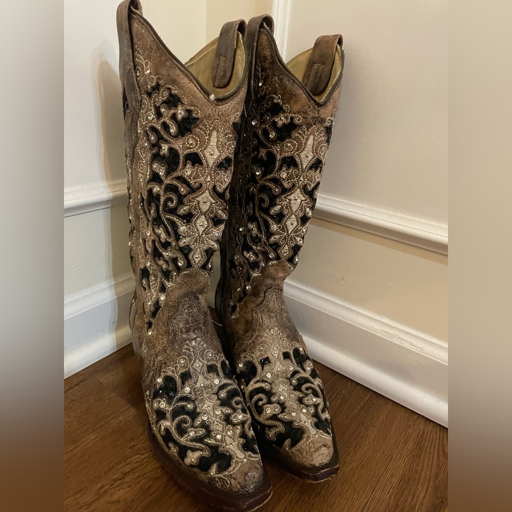 Corral black sequin boots | in great condition!